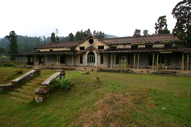 A Darjeeling, un club de planteurs abandonné